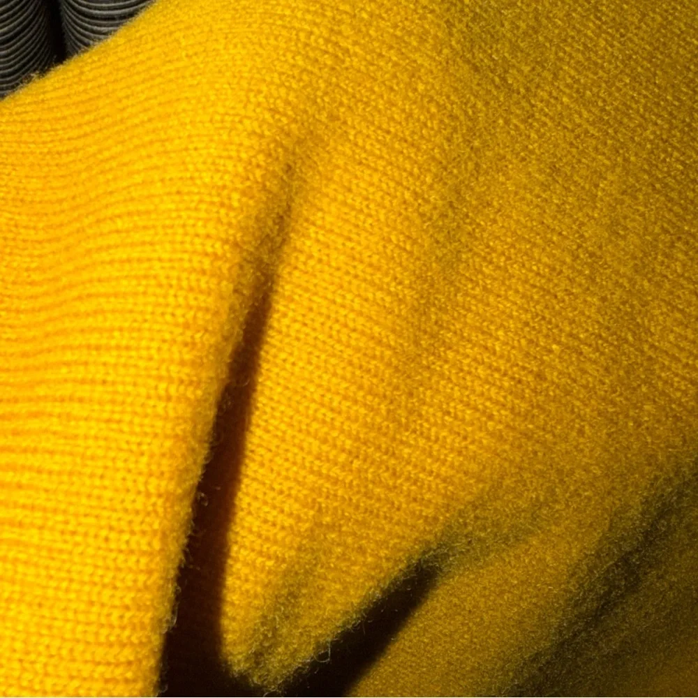 J. Crew 100% Cashmere Sweater Crewneck Elevated Basic Soft Golden Mustard Yellow
